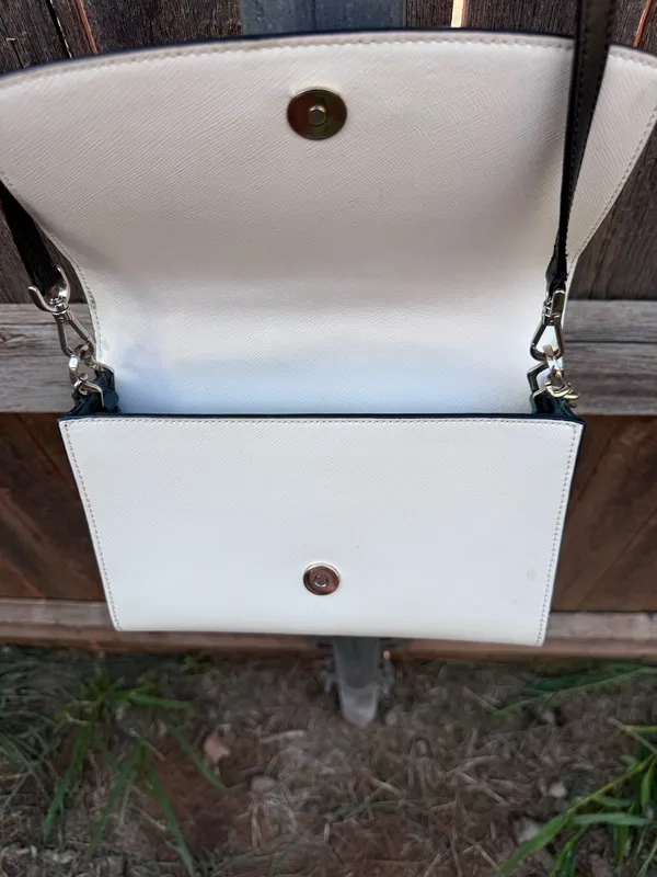 Green Kate Spade Crossbody - Image 4