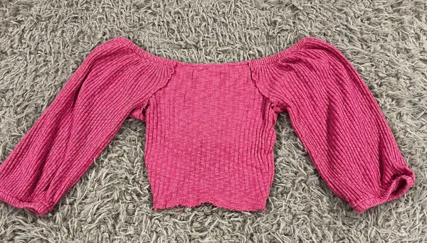 Urban Outfitters Crop Top - Image 4