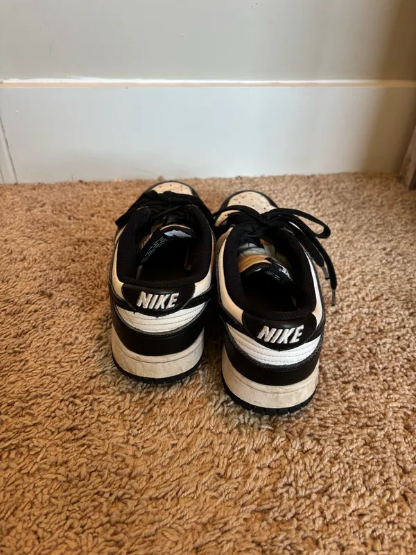 Nike Dunk Low Women’s 7.5 - Image 6