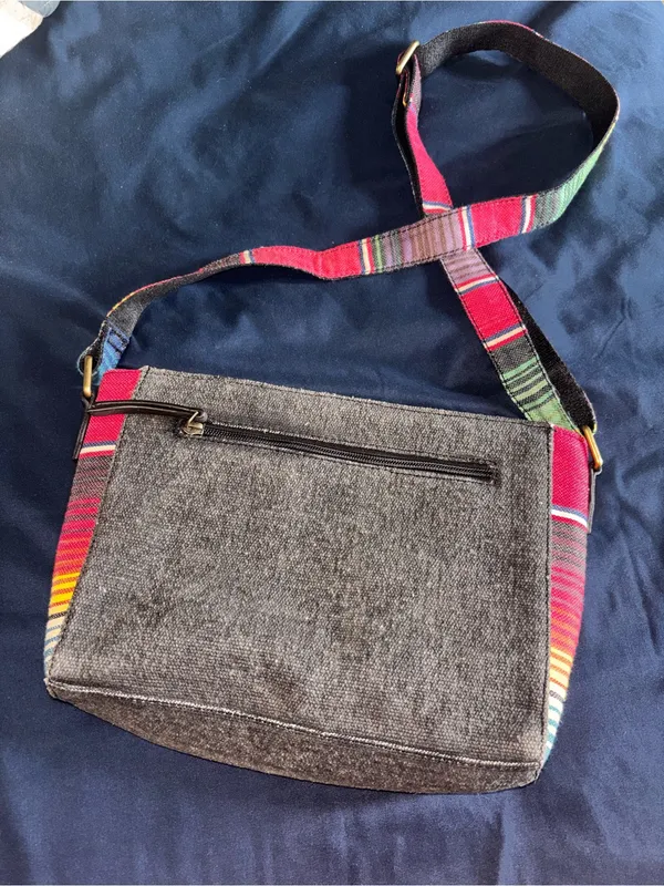 Ariat Leopard Print Crossbody with Multicolor Red Strap - Image 3