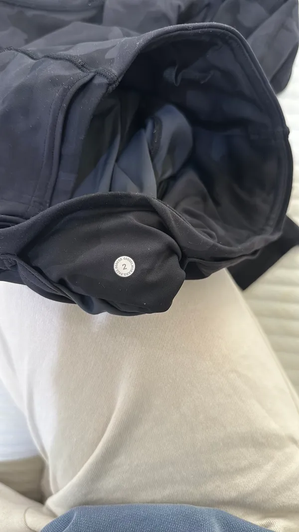 Lululemon Leggings - Image 4