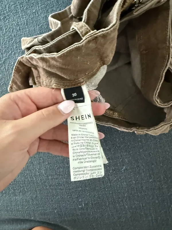Shein Brown Mini Shorts - Image 3