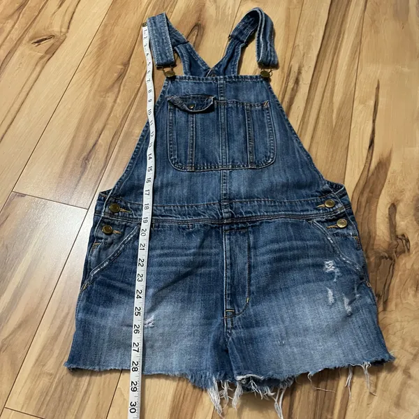 American Eagle Women’s XS/S Raw Hem Overall Jean Shorts Denim Shortails Tomgirl - Image 5
