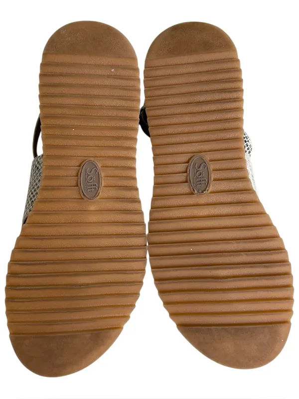 EUC Sofft Leather Snakeskin Sandals Size 9 - Image 8