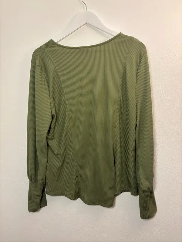 Cato Olive Ribbed V-Neck Long Sleeve Top Size XL - Image 3