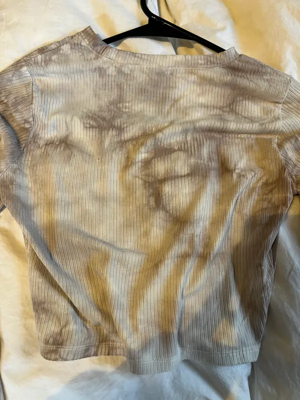 Garage Long Sleeve Crop Top - Image 3