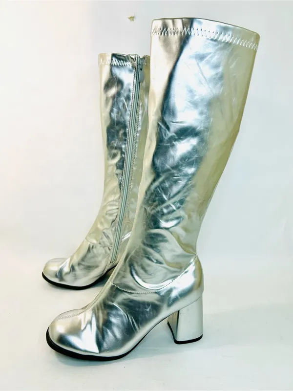 Rubies Women’s Costume Silver Patent GoGo Boots Silver Polyurethane size 10 - Image 4