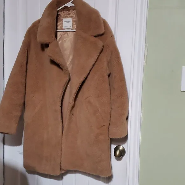A&F Teddy Coat Size S - Image 3