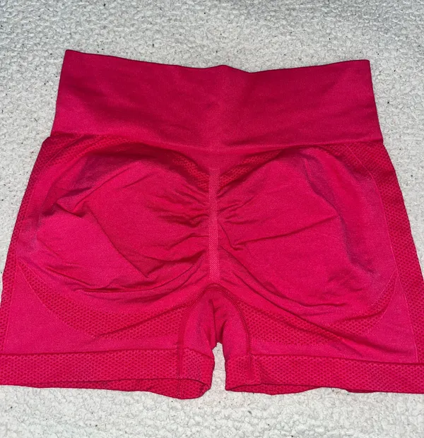 SheIn Hot Pink Biker Shorts - Image 6