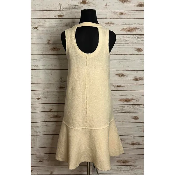 Anthropologie Knitted & Knotted cream wool sleeveless drop waist dress Small - Image 5
