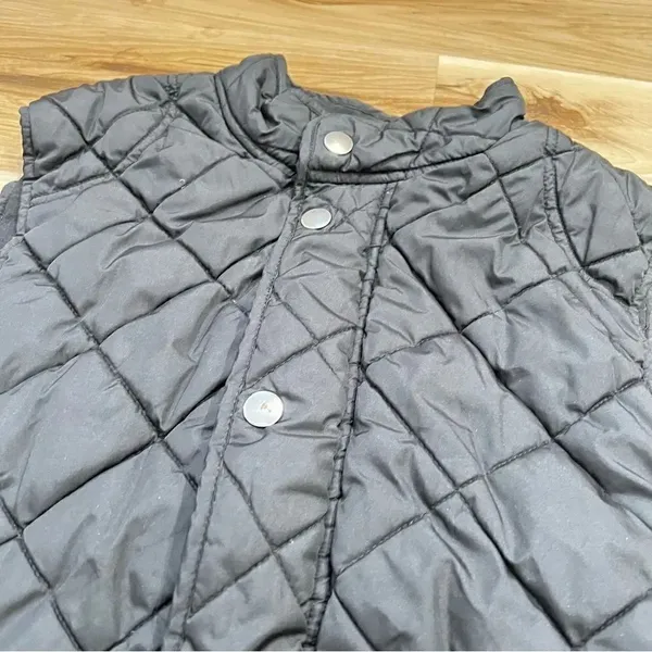 Gap Quilted Black Vest Women’s Small - Image 4