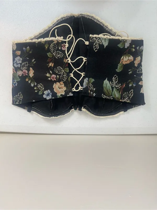 Floral Lace-Trim Black Corset Camisole - Image 3