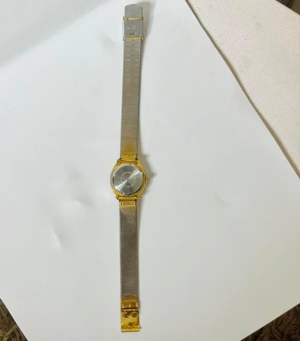 Times Square Watch - Image 10