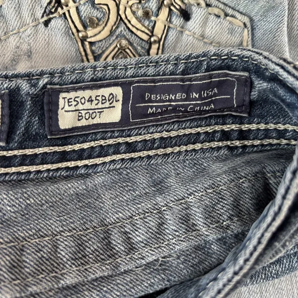 Miss Me‎ Boot Jeans 30 Blue Denim Y2K Cross Bling Studded Pockets Stretch Denim - Image 8