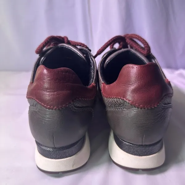 PIKOLINOS women Brown and Burgundy Sneakers - Image 8