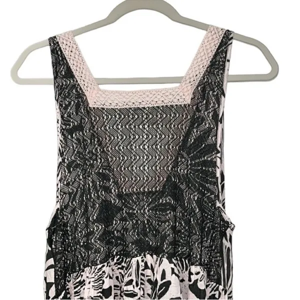 Free People Black/Blush Pink Floral Print Dress(Size Small) - Image 7