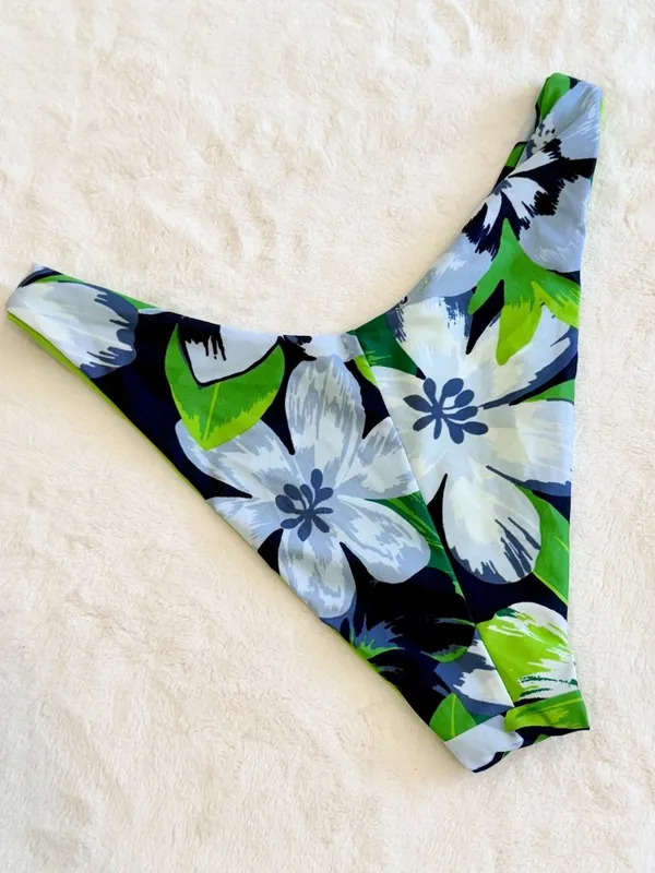 NWT Aerie Tropical Floral Super High Cut Cheekiest Bikini Bottom - Size: Large - Image 4