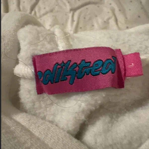 Edikted Graphic White Hoodie - Image 2