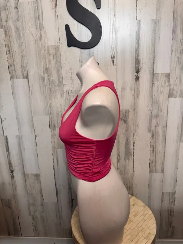 Live In The Moment Hot Pink Ruched V Neck Crop Tank Top Womens Small Sleeveless - Image 2