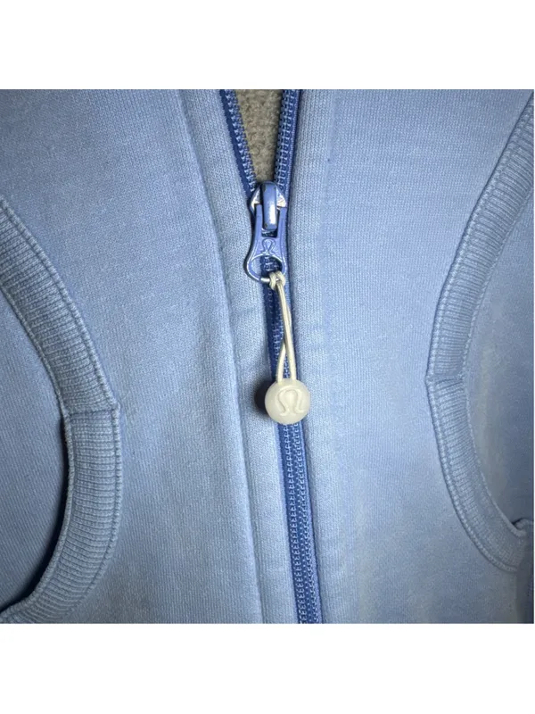 Women's Lululemon Scuba Hoodie Size 6 Baby Blue - Image 2