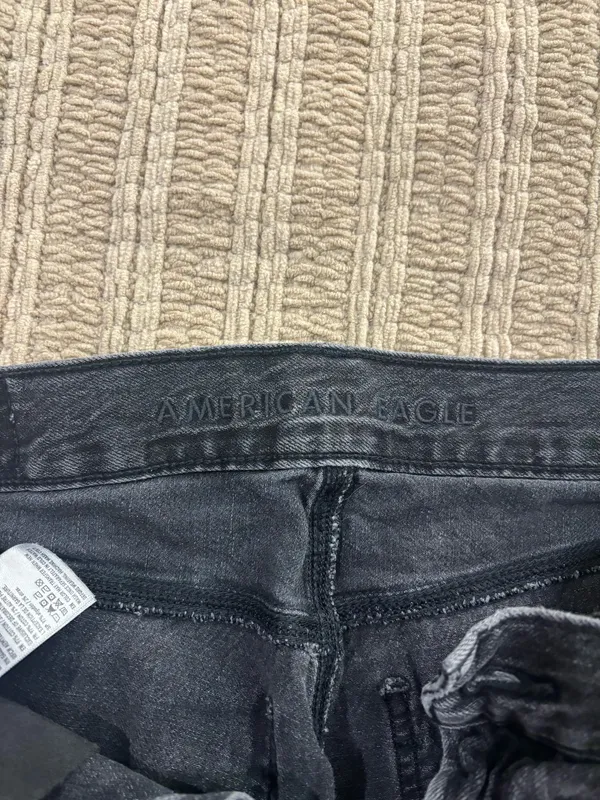American Eagle Black cargo jeans - Image 4