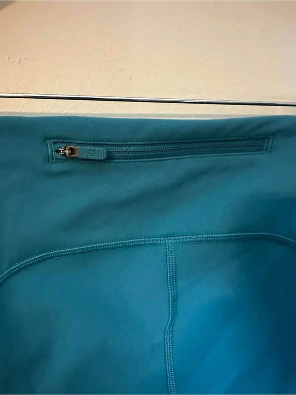 Lululemon Speed up Tight Bermuda Teal 4 - Image 6