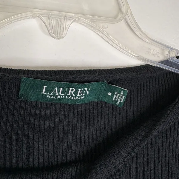 Lauren Ralph Lauren Black Ribbed Knit Long Sleeve Top M Silver Crest Button Cuff - Image 2
