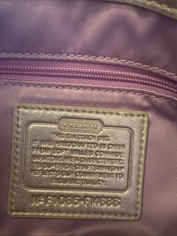 Coach Gray Leather Hand Bag Purse - Image 8