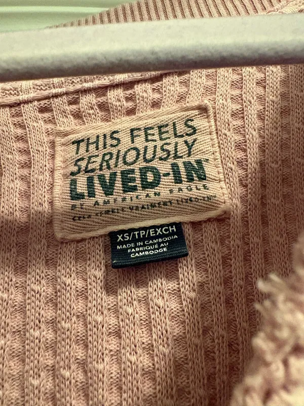 American Eagle Big Hug V-Neck Waffle Sweatshirt Oversized, XS - Image 2