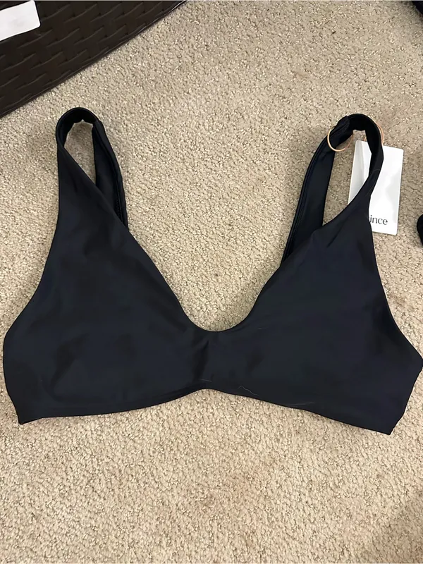 NWT Quince Italian plunge bikini top black large - Image 3