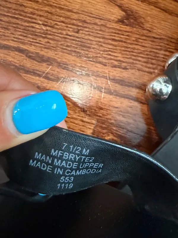 Marc Fisher Sandals - Image 4