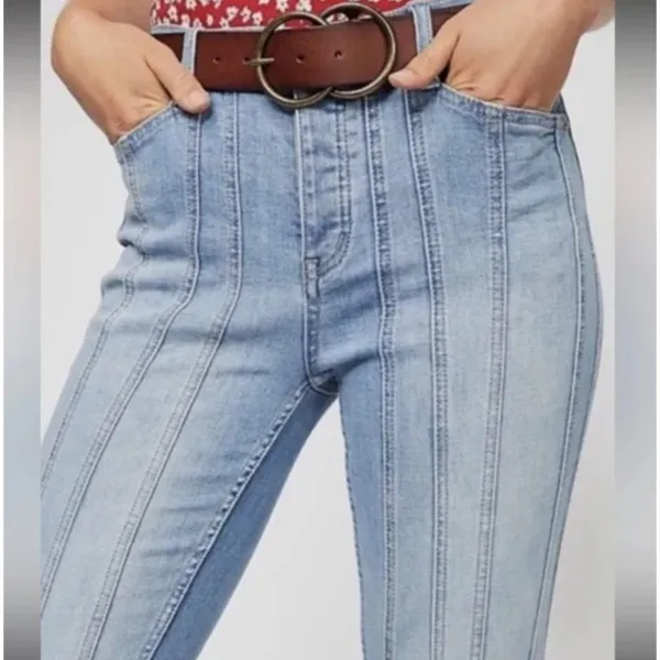 Free People So Many Seams Flare Jeans Retro 70's Size 24 Medium Wash Denim - Image 2