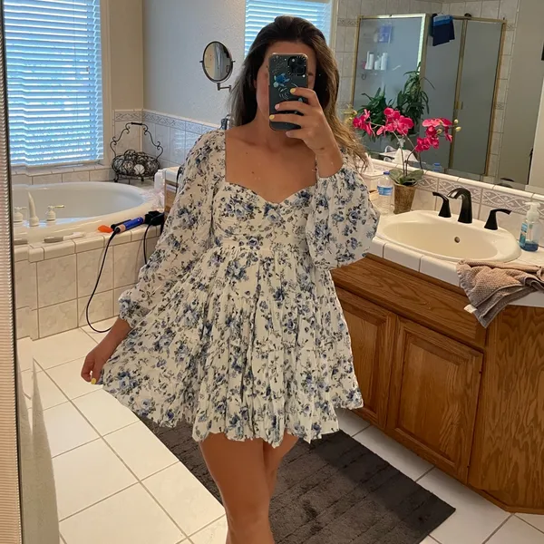 Altard state blue and white floral mini dress 💙🤍 women’s XXS long sleeve - Image 2