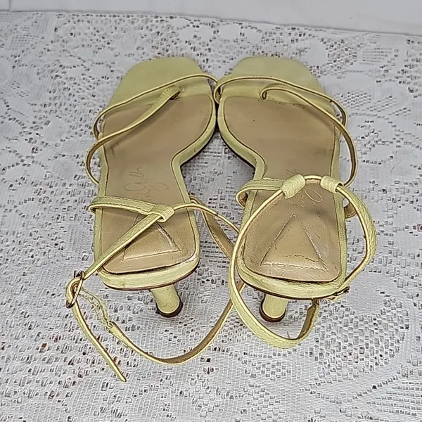 42 Gold yellow leather strappy ankle strap unique rare heel heels sz 8 - Image 5