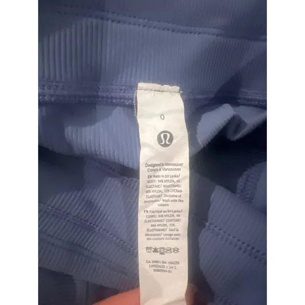 Lululemon Dance Studio Mid-Rise Pant Washed Denim Size 0 31" Inseam - Image 5