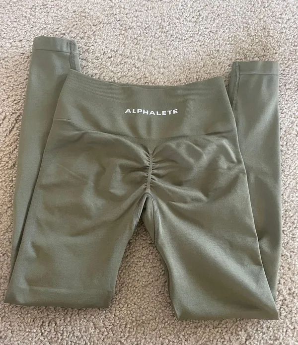 Alphalete Amplify Leggings - Image 2
