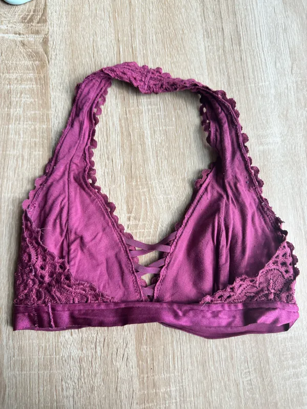 Aeropostale Lace Halter Bralette in Berry - Image 2