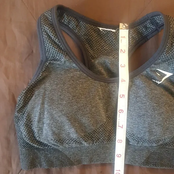 Gymshark Womens Sports Bra Activewear Sz XS Crop Top Logo Workout Gray Stretch - Image 9