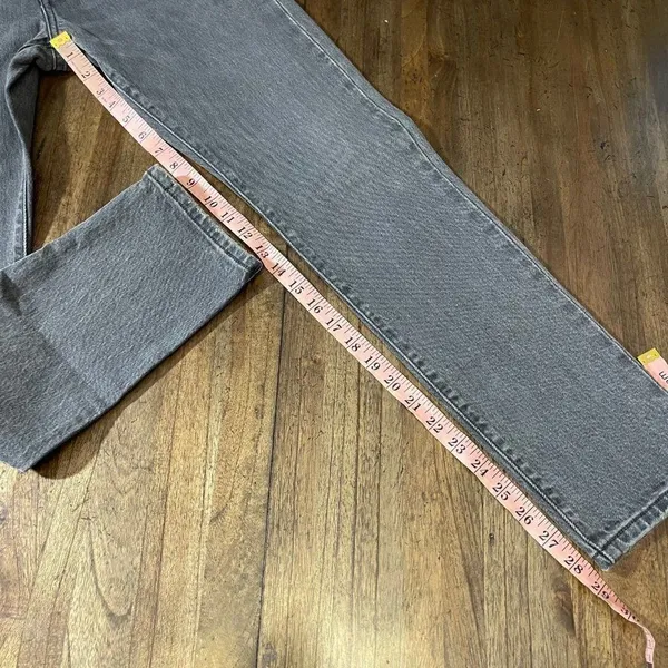 Levi’s 501 Skinny Jeans 27x30 - Image 9