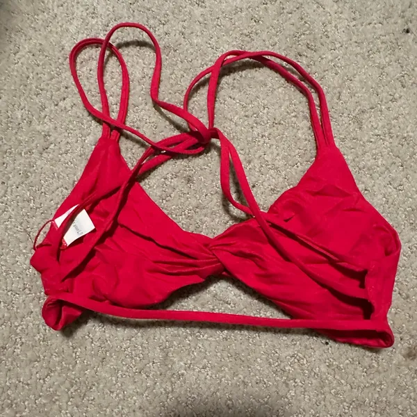 NWOT L*Space Hartley bikini top lipstick red - Image 4