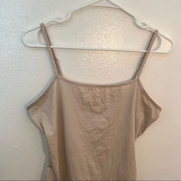 Studio Y Women's Size Large Tank Top Beige Square Neck Adjustable Straps Stretch - Image 3