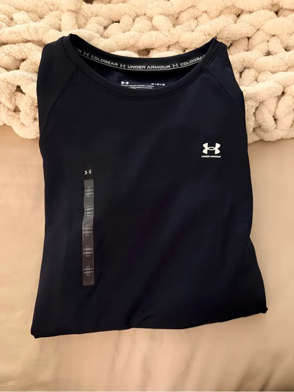 NWT Under Armour ColdGear Women's Long-Sleeve Training Tee — Charcoal Black - Image 4