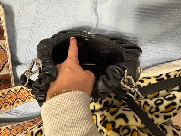 Black Steve Madden Purse Crossbody - Image 3