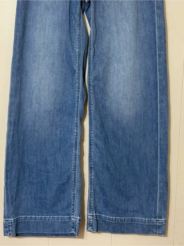 American Eagle Super High Rise Baggy Wide Leg Jeans Womens 00 Light Wash - Image 5