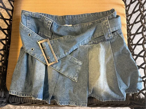 Peppermayo Denim Belted Mini Skirt Pleated - Image 7