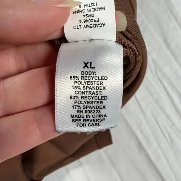 Freely Jacket Women's XL Brown Full Zip Mock Neck Zipper Pockets Thumb Holes - Image 6