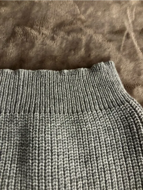 Garage Ribbed Sweetheart-Neck Sweater Women’s Size M - Image 4