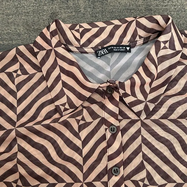 Women’s Zara Brown Patterned Shirt‎ medium - Image 3