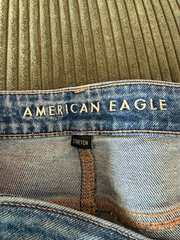 American Eagle Mom Jeans Stretch - Image 3