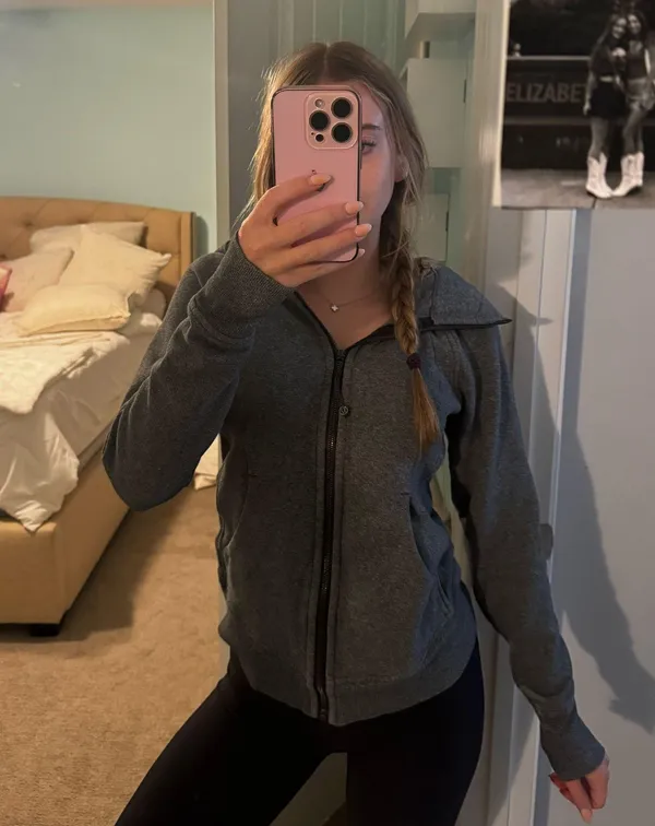 Full-Zip Lululemon Jacket 6 Black - Image 3